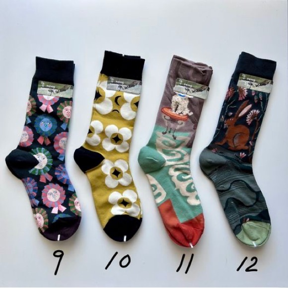 Brand New Creative Arts Socks - Picture 3 of 10
